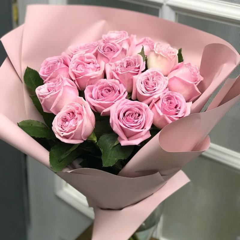 Роза местная фиолетово-розовая 50 см