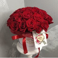 Красная роза в коробке (29 шт)